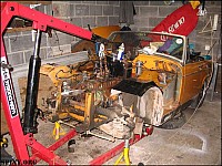 july_25_2006_stripping_down_IMG_3441