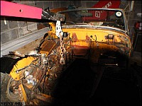 august_15_2006_stripping_down_IMG_3592