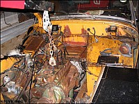 august_15_2006_stripping_down_IMG_3593