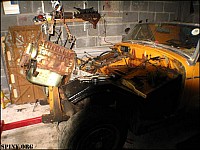 august_17_2006_stripping_down_IMG_3598