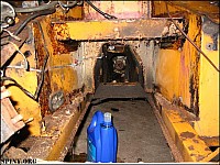 august_17_2006_stripping_down_IMG_3604