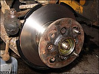 august_23_2006_stripping_down_IMG_3715