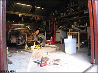 sept_17_2006_stripping_down_IMG_3787