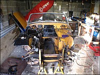 october_07_2006_stripping_down_IMG_3855