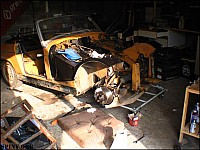 october_15_2006_stripping_down_IMG_3882